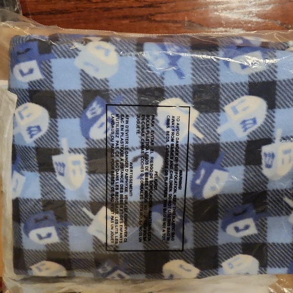 CHANUKAH  Happy Llamukah PAJAMAS Hanukkah Holiday Set!   NEW in Sealed Package! - Picture 9 of 10